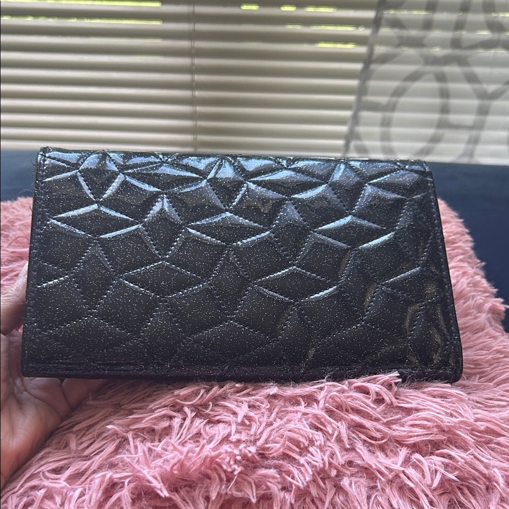 Elegant Black Quilted Women's Clutch - Picture 4 of 5